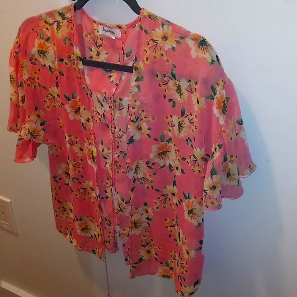 Speechless floral Blouse